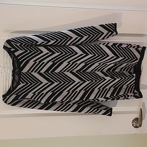 - Le Chateau Women's Mini Long Sleeve Dress Sweater Size XS